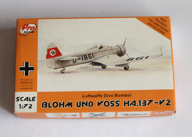 Blohm & Voss Ha137 V2 [Olimp model] 1/72 Boite1