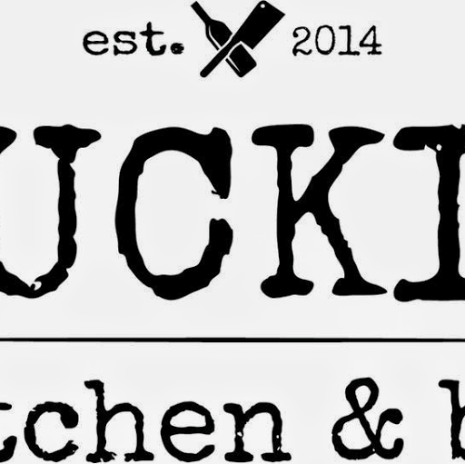 PUCKIS kitchen & bar logo