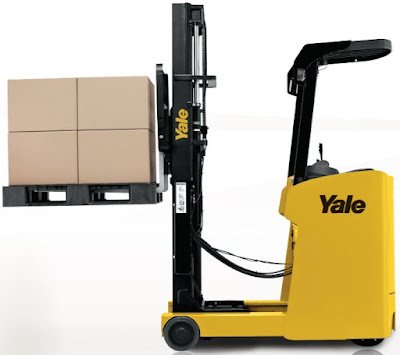 Yale reach truck FBR25S Z 2.5 tấn