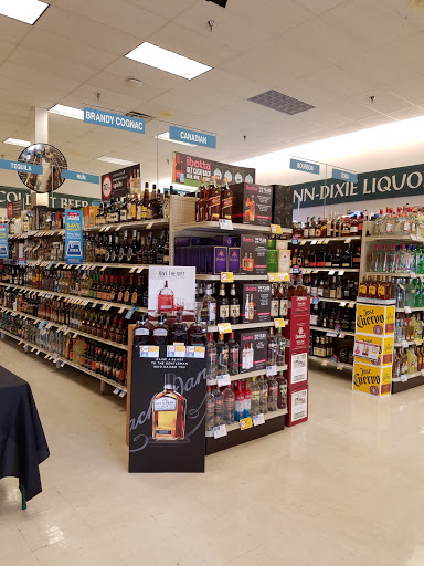 Liquor Store «Winn-Dixie Wine & Spirits», reviews and photos, 2701 S Woodland Blvd A, DeLand, FL 32720, USA
