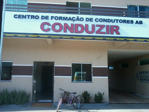 Auto Escola Conduzir, R. 28, 341 - Carrilho, Goianésia - GO, 76380-000, Brasil, Escola_de_Condução, estado Goiás