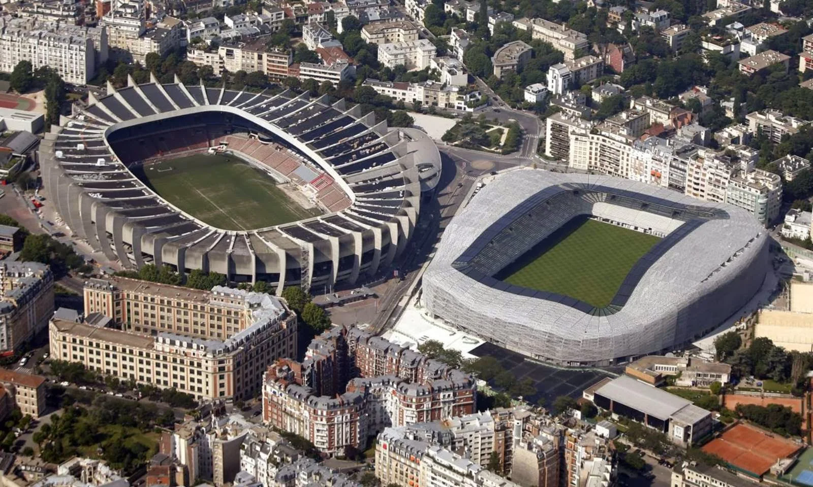 Stadium park. Париж парк де Пренс. Парк де Пренс стадион. Parc des Princes стадион в Париже.