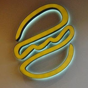 Lee's Burger logo