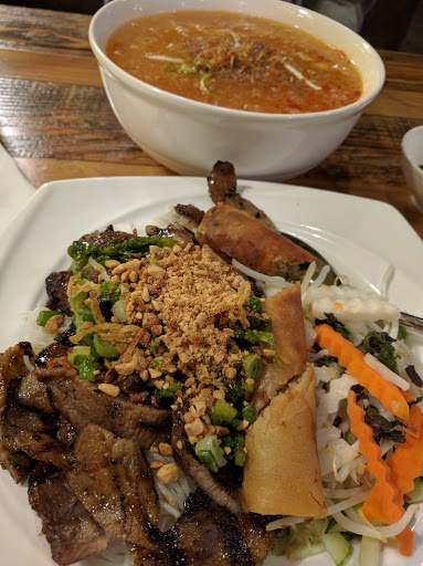Vietnamese Restaurant «Green Leaf Vietnamese Restaurant», reviews and photos, 683 156th Ave SE, Bellevue, WA 98007, USA