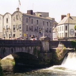 Bridge Mills Galway Language Centre Ltd logo