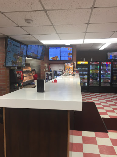Chicken Restaurant «Crown Fried Chicken», reviews and photos, 828 Diamond Hill Road, Woonsocket, RI 02895, USA