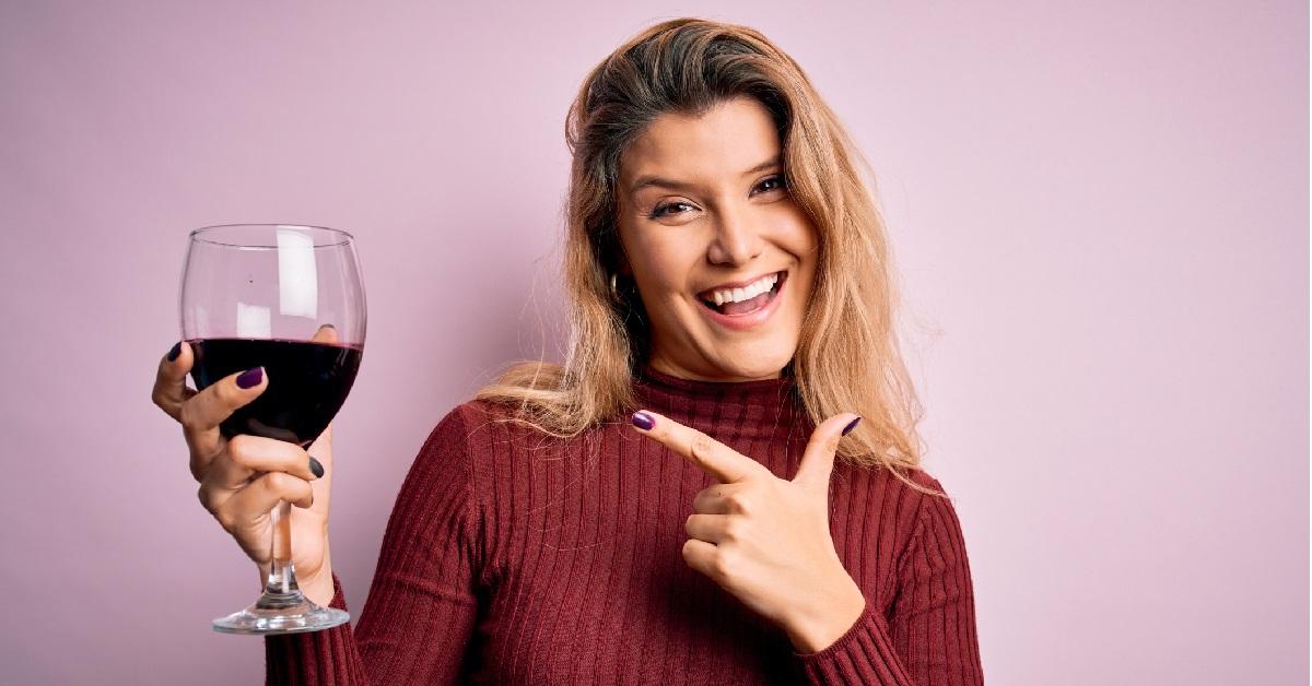 ดื่มไวน์อย่างไรให้ผิวสวยร่างกายจะได้รับประโยชน์อะไรจากไวน์แดง?มีผลอย่างไรต่อสุขภาพ ผิวพรรณ และเส้นผม?23