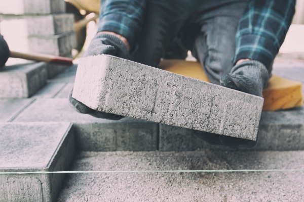 covering-crumbling-concrete-pavers