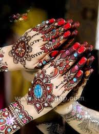 Glitter Bridal Mehndi Designs