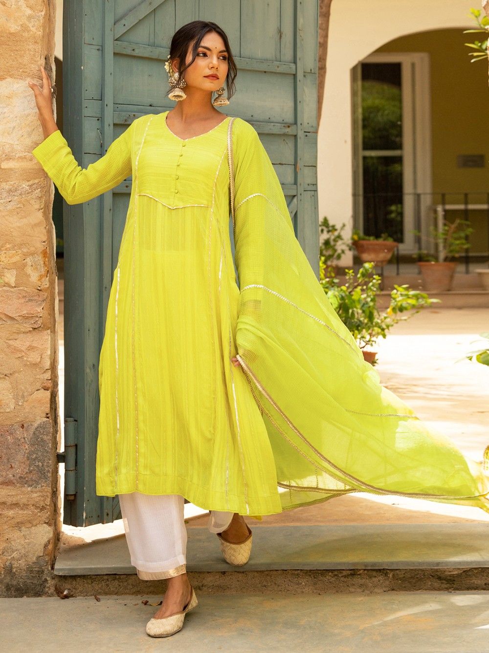 the loom - Yellow Gota Chanderi Blend Kurta