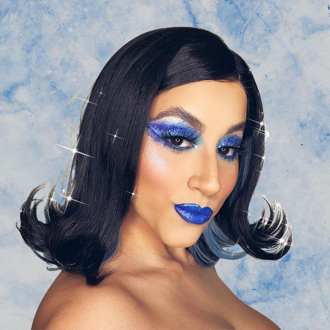 Bold Blue Lip Makeup