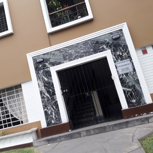 Opiniones de Dr. M. Ernesto Vargas Torres en San Isidro - Oftalmólogo