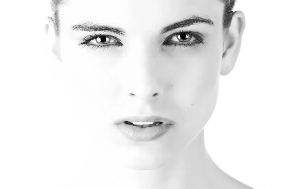 woman face in black and white clear skin
