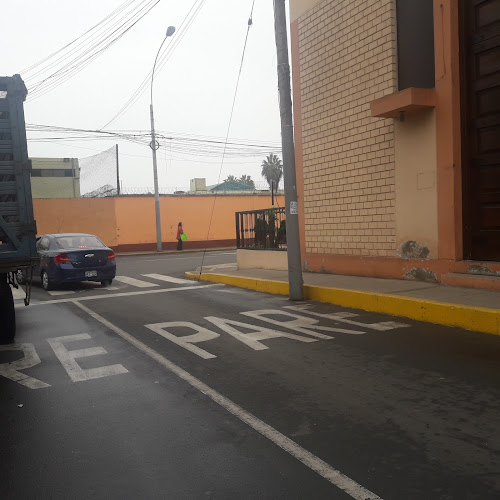 Cochera - Lima