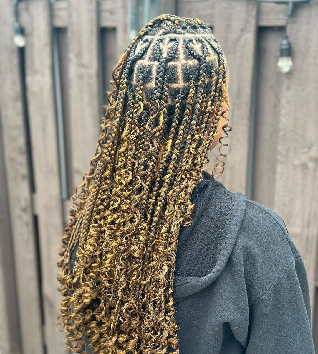 12. Gold Mix Knotless Braids With Boho Curls