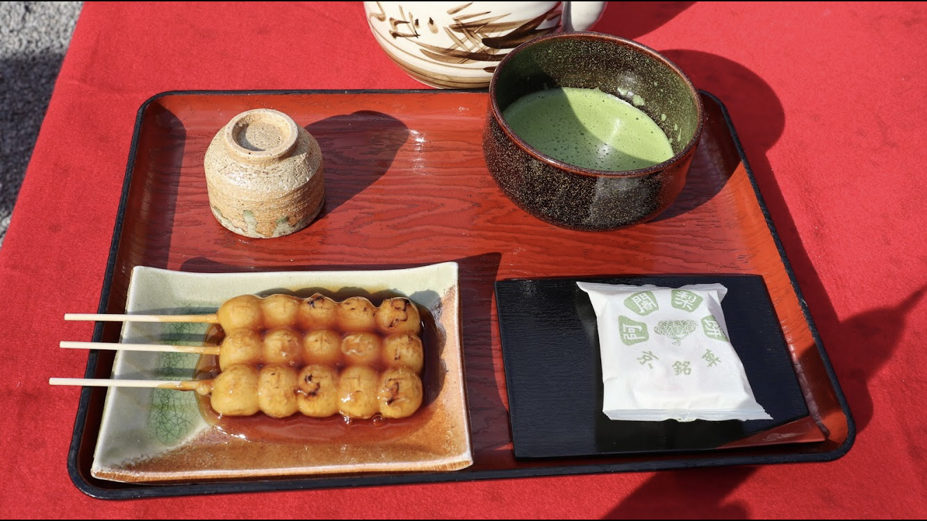 จิบชาเขียว ชมใบไม้เปลี่ยนสีที่ร้านน้ำชา Mikaeri Chaya 03