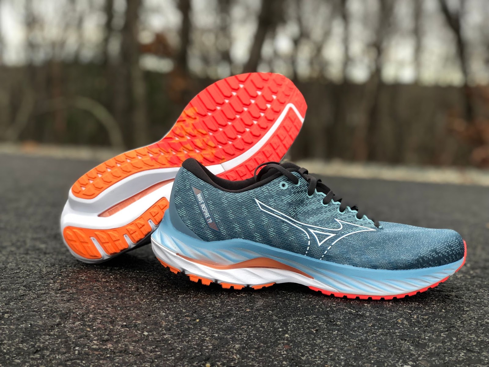 Road Trail Run: Wave 19 Multi Tester Review: A Refined & Sophisticated Stability Trainer. Comparisons
