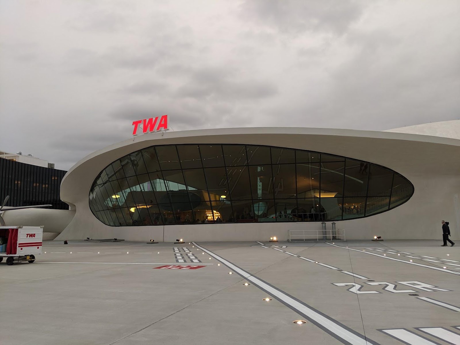TWA Flight Centre Exterior Front