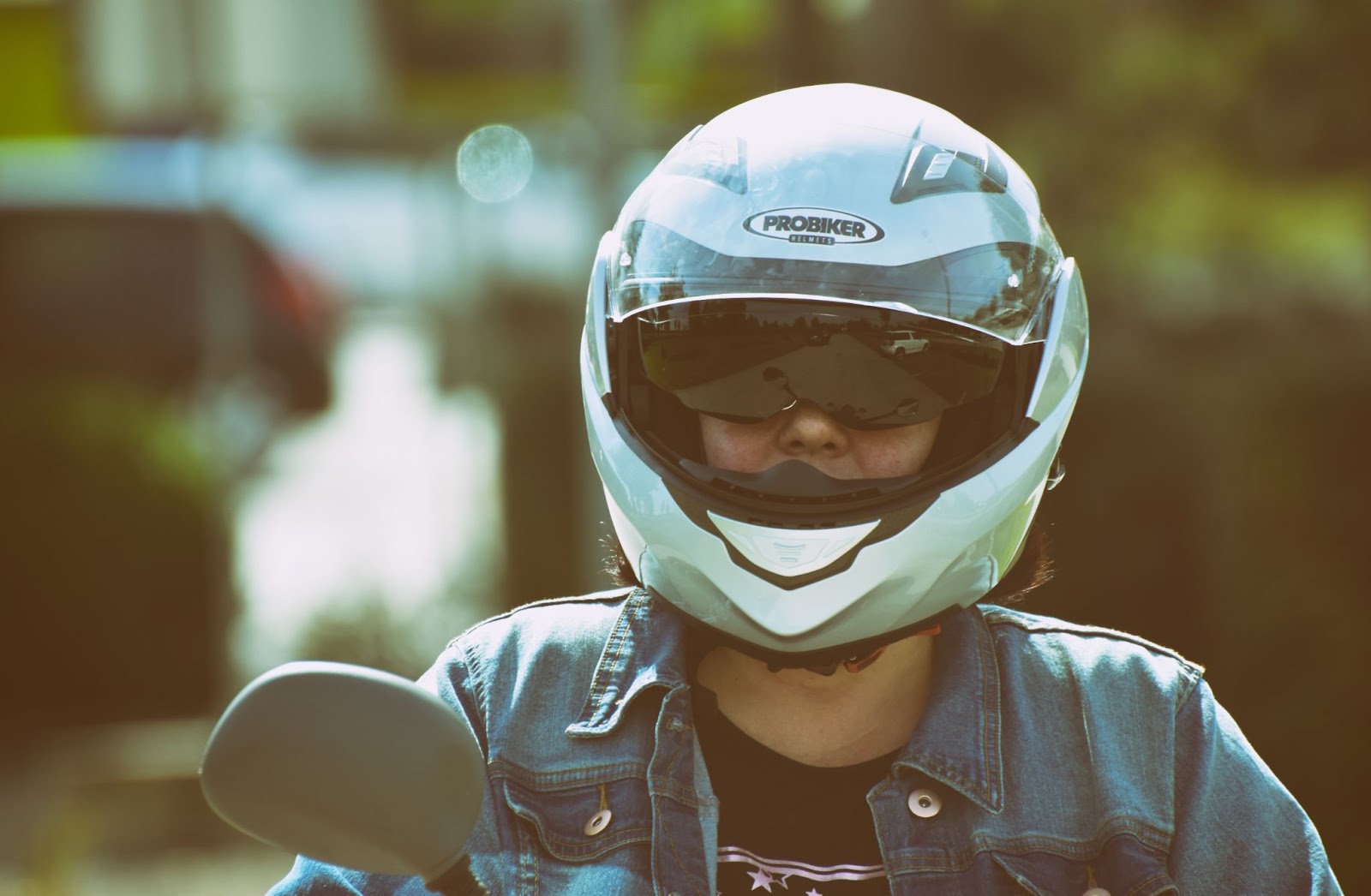 How Tight Should A Motorcycle Helmet Be? | PickMyHelmet