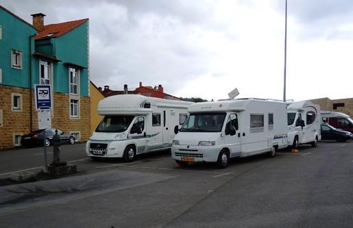 Cangas_de_Onís, área_autocaravanas, Asturias.jpg