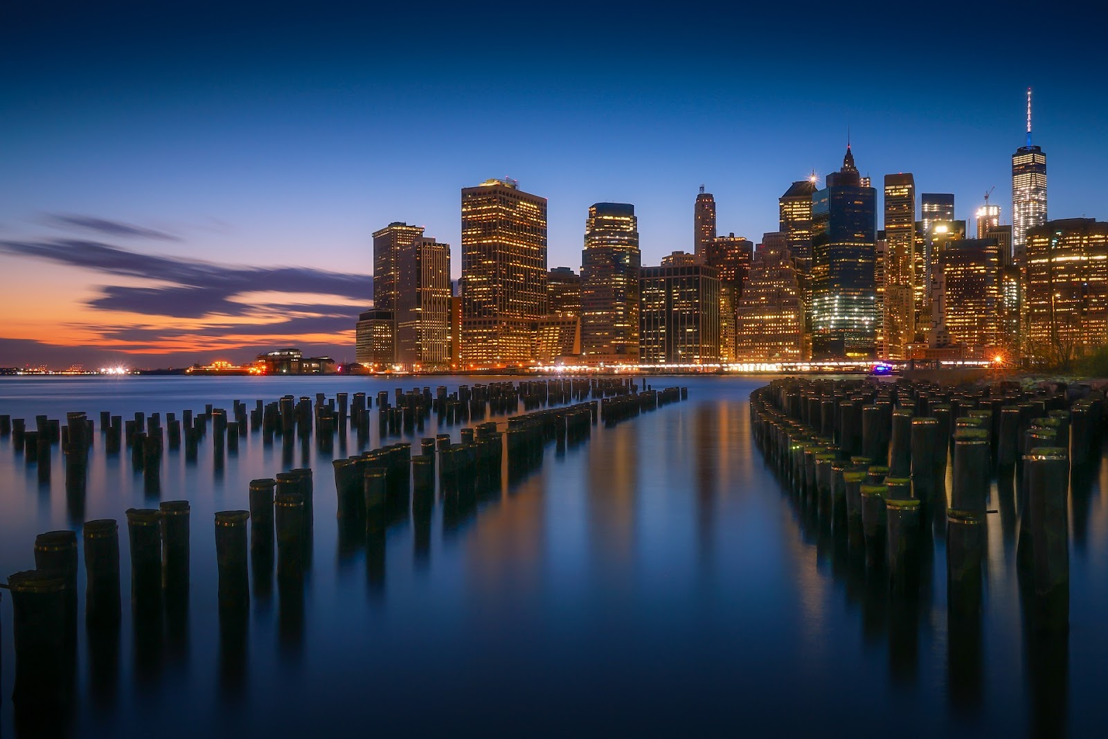Cities like New York are being mandated to reduce emissions. Image used courtesy of Pixabay