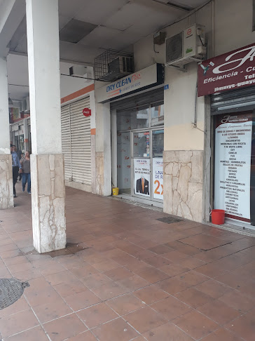 Opiniones de Dry Clean Plus Centro en Guayaquil - Lavandería