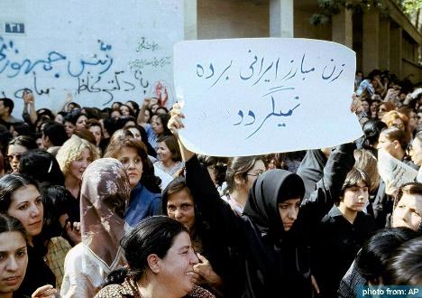 https://old.iranintl.com/sites/default/files/styles/articles_landing/public/ap_photo.jpg?itok=6EmZufvi