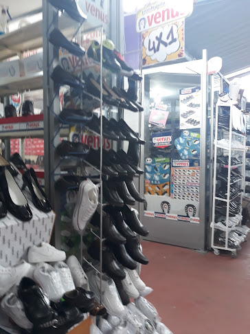 Opiniones de Calzados Santa Fe en Quito - Zapatería