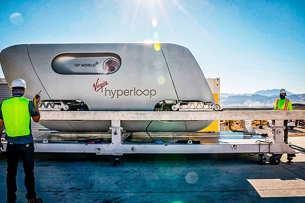 Virgin Hyperloop faz 1º teste com viajantes em trem ultraveloz; veja vídeo