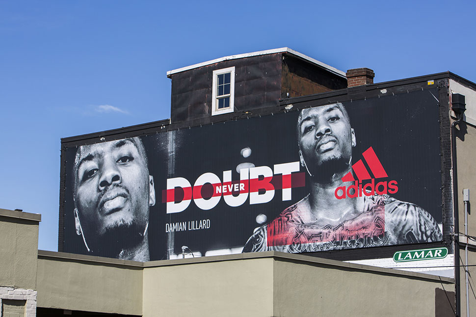 adidas-basketballs-Damian-Lillard-Never-Doubt-Billboard-in-Portland-2.jpg