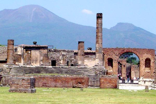 ที่เที่ยวในอิตาลี เมืองแห่งศิลปะ สุดโรแมนติก - ซากปรักหักพังปอมเปอี (Pompeii Ruins)
