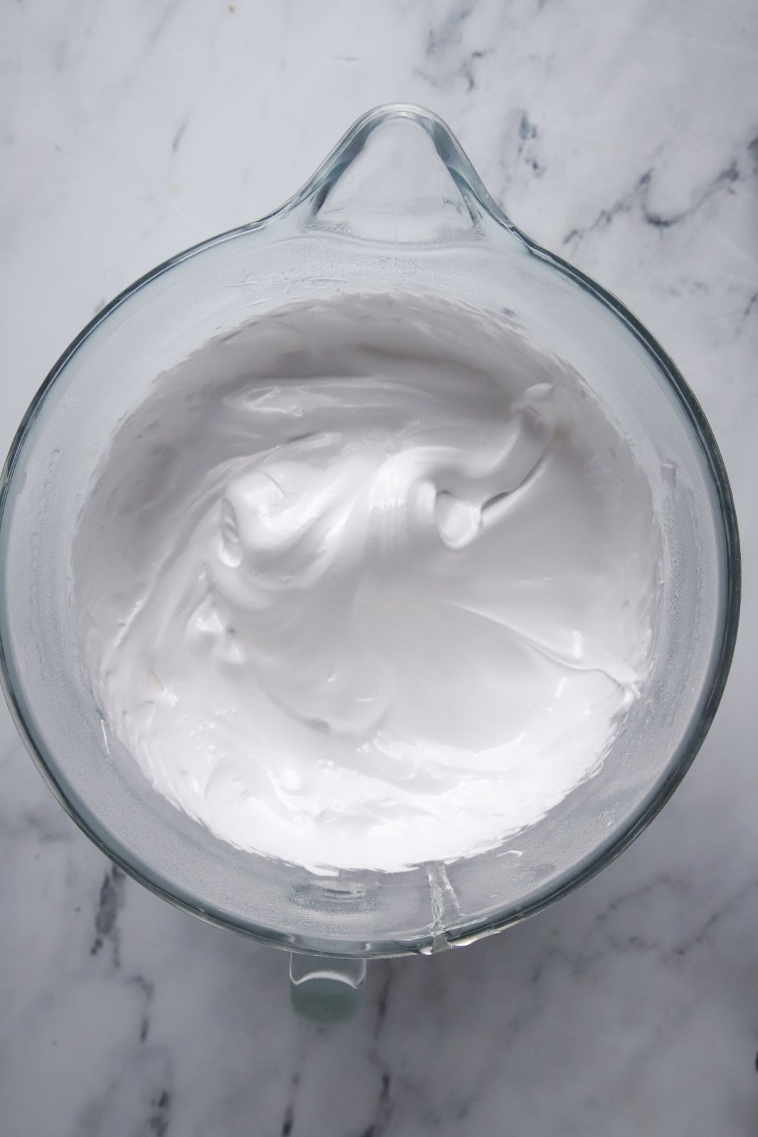 Marshmallow Fluff Recipe (only 6 ingredients!)