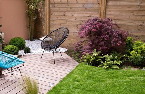 modern-wood-terrace-and-garden-royalty-free-image-530484581-1547323123.jpg