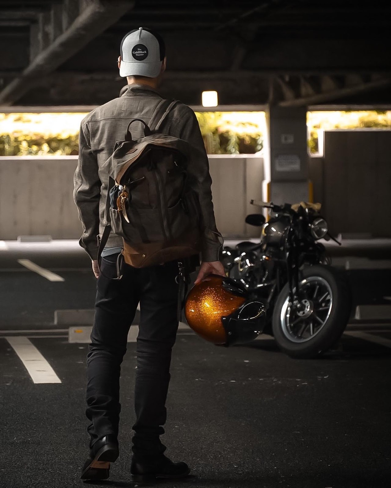Wax canvas backpack for guys who commute by motorcycle - TechBullion