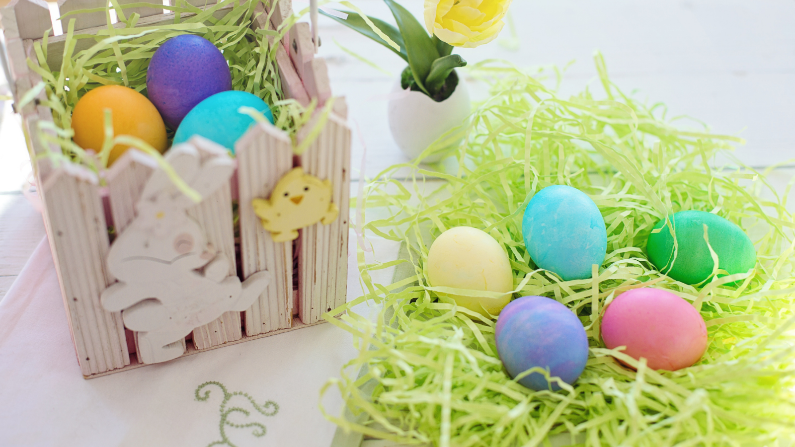 Easter display including crate and nest of eggs