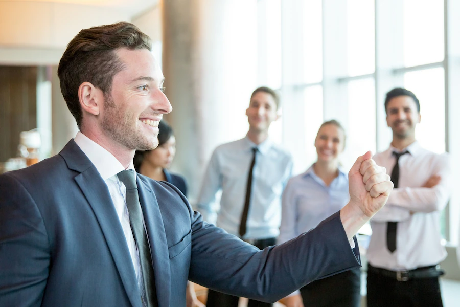 senior-positions-require-good-leadership-skills Senior positions require good leadership skills