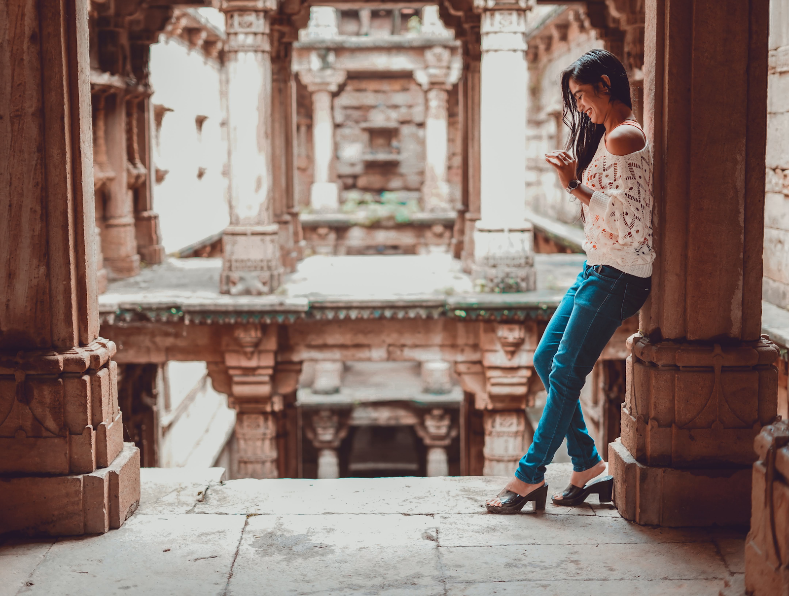 Influencer booked a Holidaygrapher On-Demand Photographer in Ahmedabad