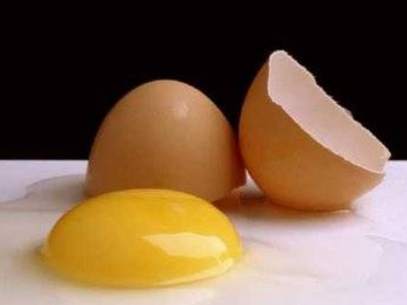 รูปภาพประกอบด้วย ไข่, ในอาคาร, อาหาร

คำอธิบายที่สร้างโดยอัตโนมัติ