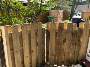 Shadowbox wood fence in Tampa Bay Florida