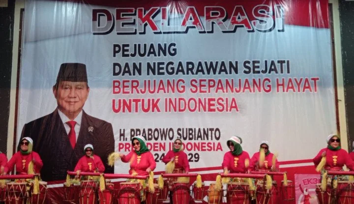 Pernah Dukung Keduanya, Siapa yang Akan Didukung HRS Jika Prabowo dan Anies Bertarung di 2024? Aziz Bocorkan Hal ini