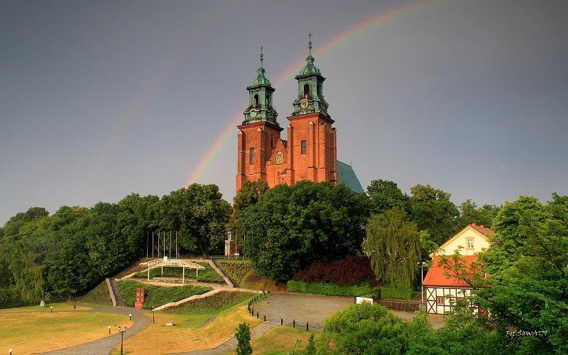 Wzgórze Lecha (Gniezno) - dyskusje na Garnek.pl