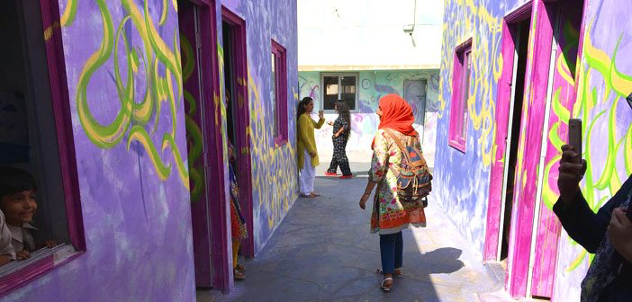 Karachi Biennale 2017 wall murals student