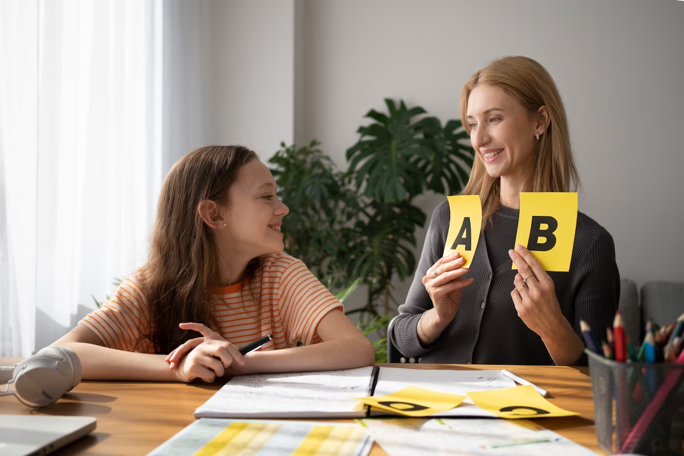 English phonics is being learned by a girl