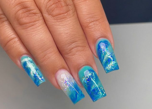 Blue Swirly Nail Design