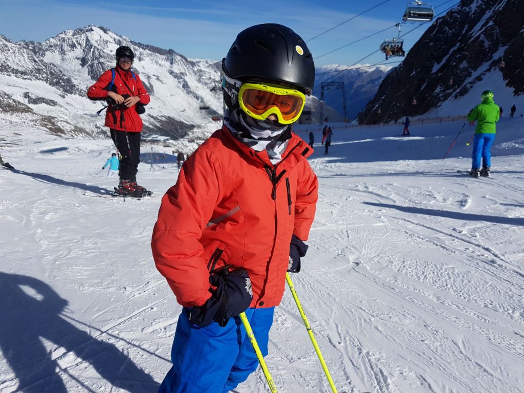 Linda's kid skiing