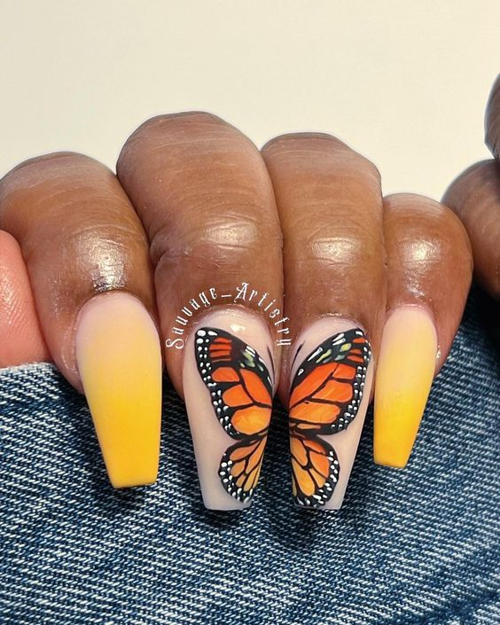 Another gorgeous look of the Aeasthic nail piece of art- butterfly nails