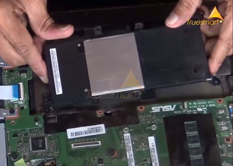 Thay pin laptop Asus X554L