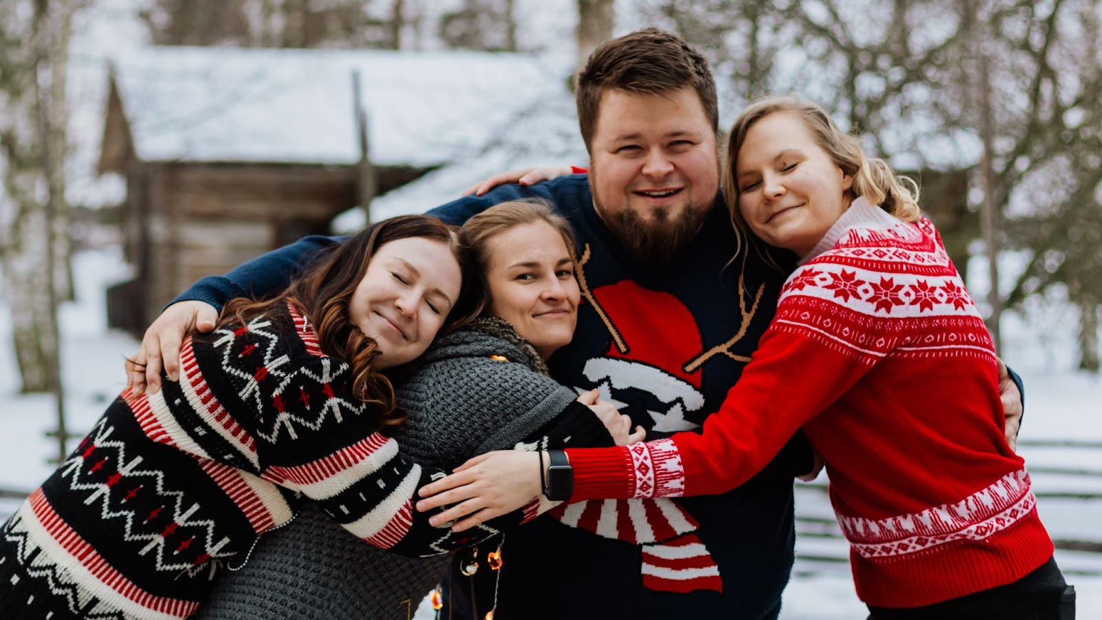 yhteishenki näkyy ulospäin