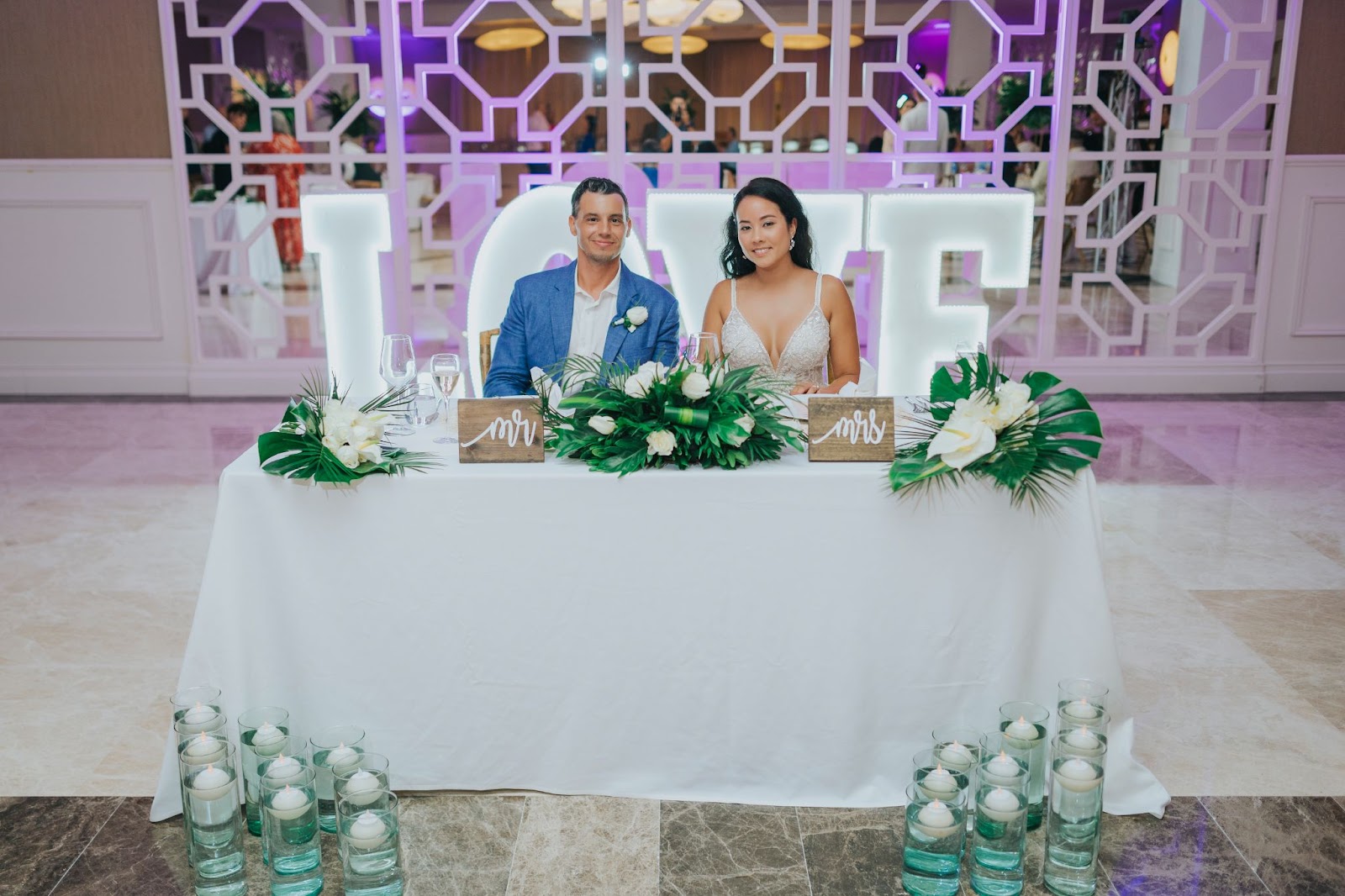 Wedding-Couple-Head-Table-Reception-Ballroom