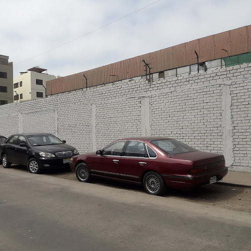 Opiniones de Laboratorios Unidos S.A en Lima - Médico